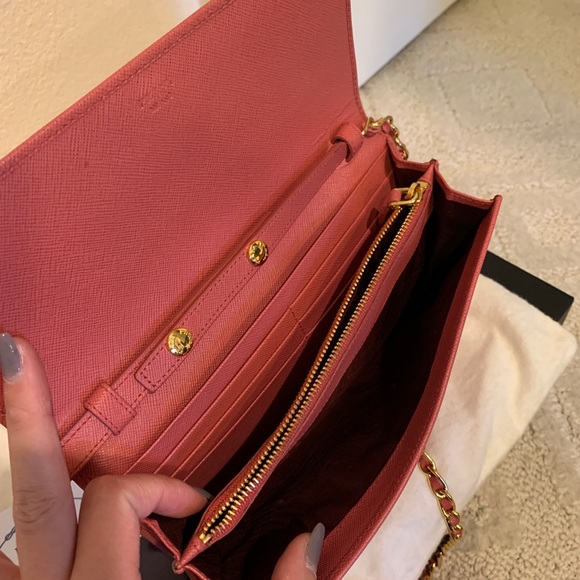 Prada WOC saffiano leather - Picture 6 of 6